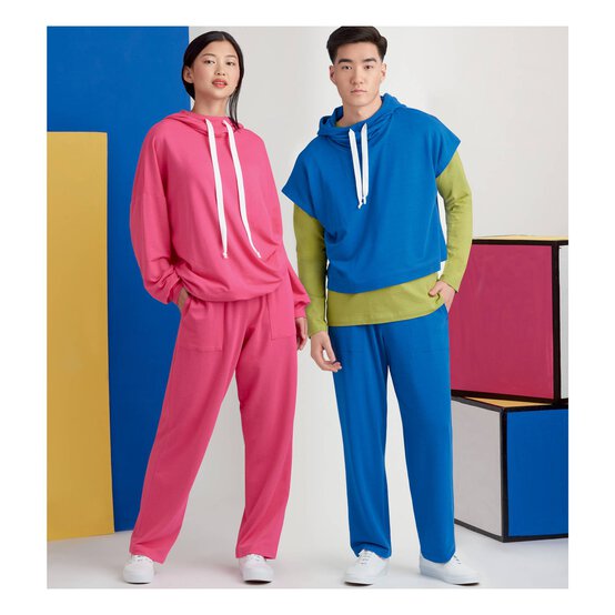 Simplicity Oversized Hoodies and Trousers Sewing Pattern S9379 image number 3