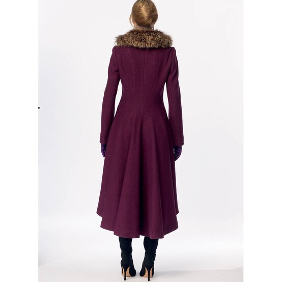 McCall’s Petite Lined Coat Sewing Pattern M6800 (6-14) image number 6