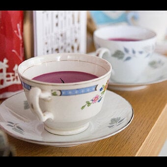 How to Make Vintage Teacup Candles