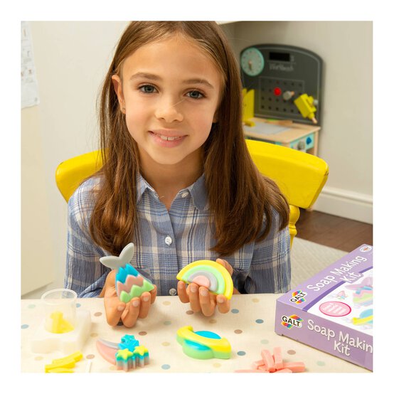 Galt Soap Making Kit image number 2