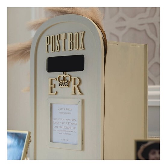 Wooden Post Box 48cm image number 4