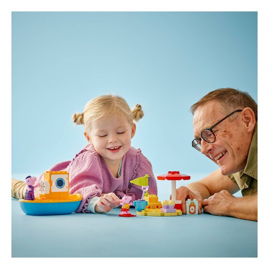 LEGO DUPLO Peppa Pig Boat Trip image number 4