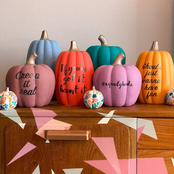Cricut: How to Create Slogan Pumpkins