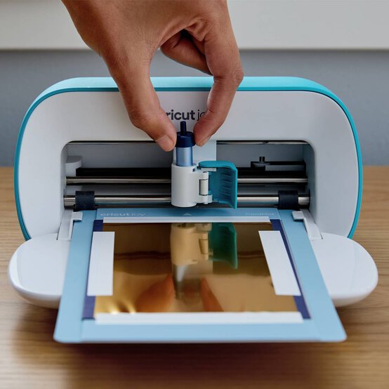 Cricut Joy Foil Transfer Kit image number 8