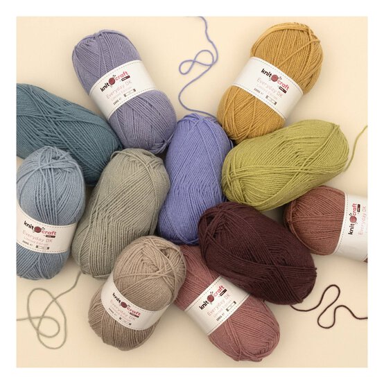 Knitcraft Sage Green Everyday DK Limited Edition Yarn 100g image number 4