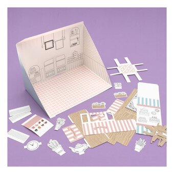 Colour and Build Cafe Kit