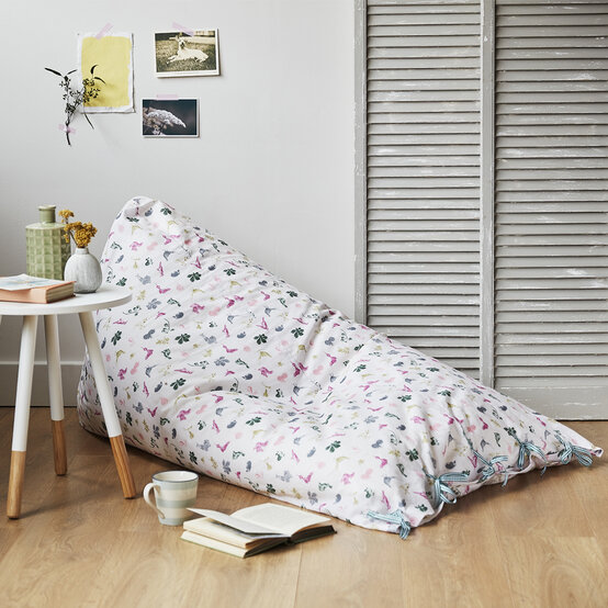 How to Make a Bean Bag Chair image number 1