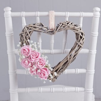 How to Make a Floral Wicker Heart