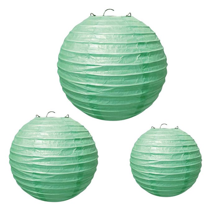 Green Paper Lanterns 3 Pack image number 1