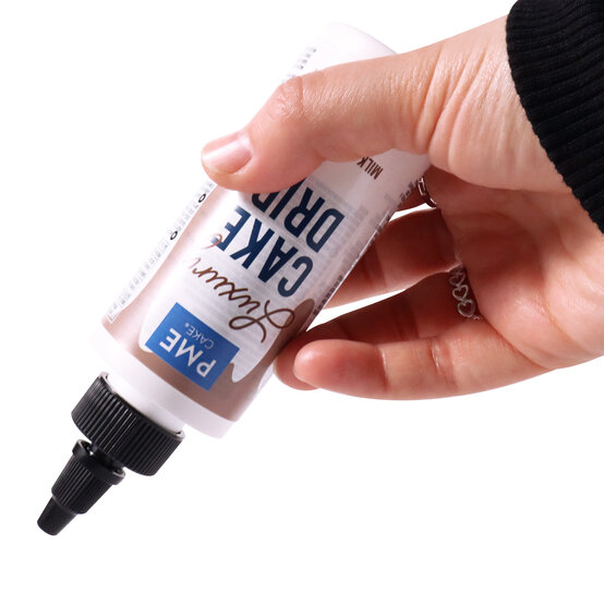 PME Milk Chocolate Luxury Cake Drip 150g image number 3