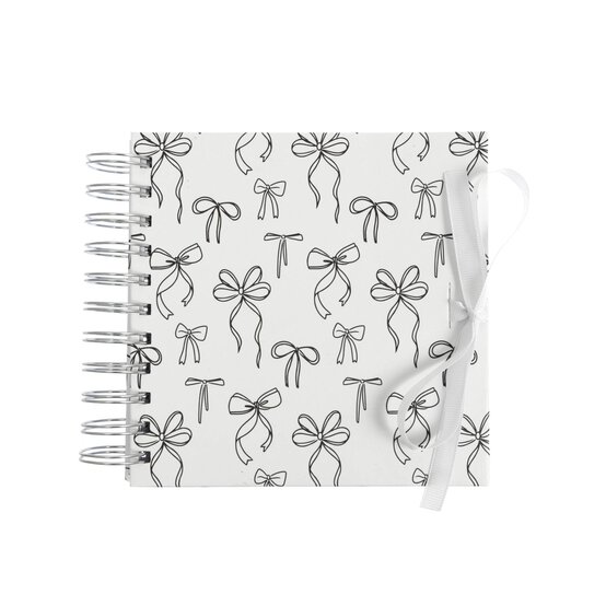 Spiral Bound Bows Scrapbook 6 x 6 Inches image number 1