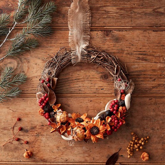 Rattan Grapevine Wreath 30.5cm image number 6