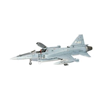 Hasegawa F-20 Tigershark Model Kit 1:72