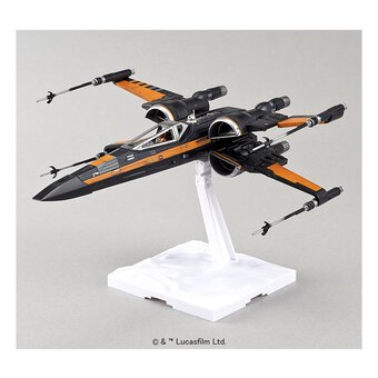 Revell Bandai Poe&rsquo;s X-Wing Fighter Model Kit 1:72