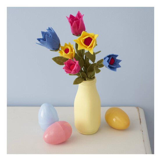 Make Your Own Felt Tulips Kit image number 1