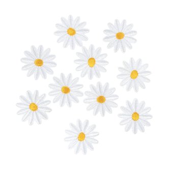 Mini Daisy Iron-On Motifs 10 Pack