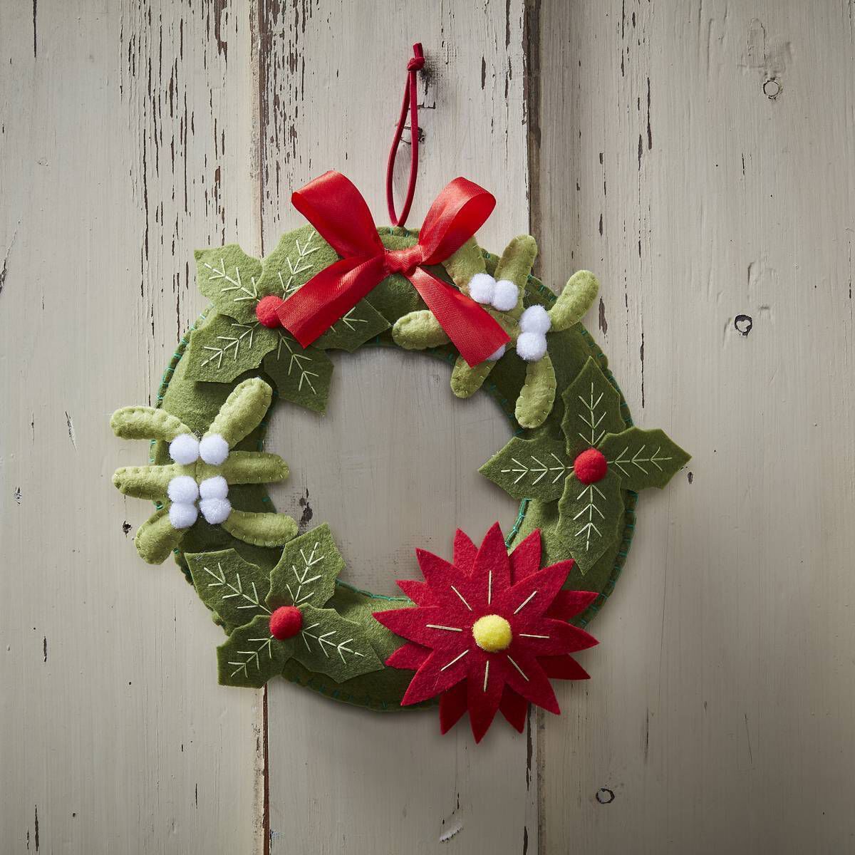 Felt Wreath Sewing Kit Hobbycraft