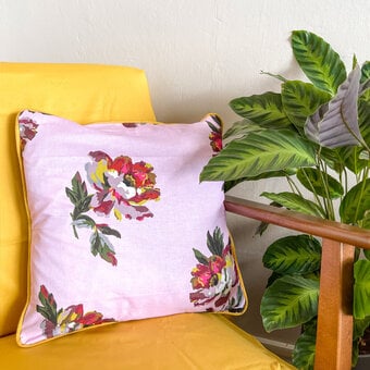 How to Make a Piped Cushion