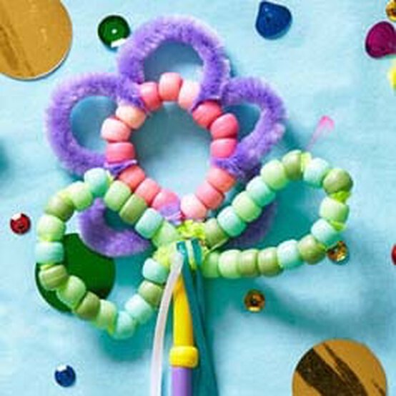 How to Make Pipe Cleaner Wands image number 1