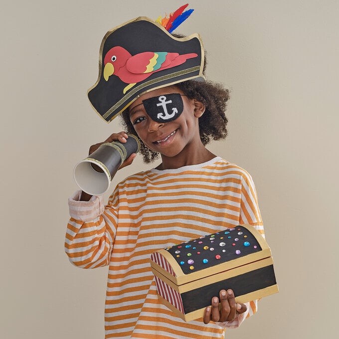 How to Make Kids Pirate Accessories image number 1