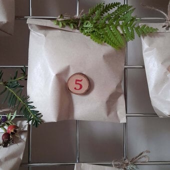 How to Make a Christmas Paper Bag