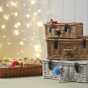 12 Ways to Style your Christmas Hamper