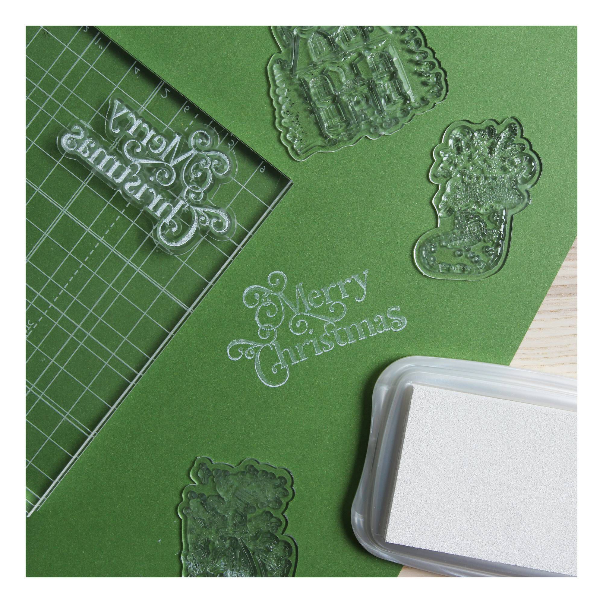 Traditional Christmas Clear Stamps 4 Pieces Hobbycraft