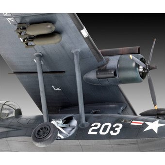 Revell PBY-5A Catalina Model Kit 1:72 image number 5