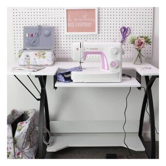 Singer Simple 3223 Sewing Machine