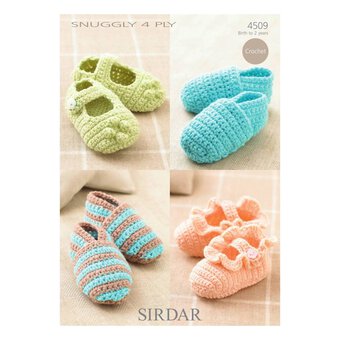 Sirdar Snuggly 4 Ply Bootees Digital Pattern 4509