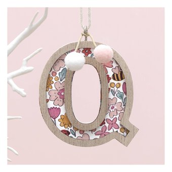Hanging Wooden Letter Q 7.5cm 