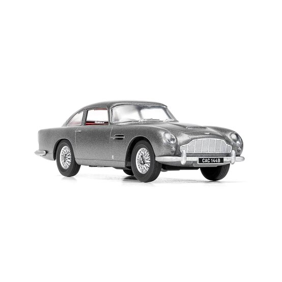 Airfix Aston Martin DB5 Starter Set 1:43 image number 2