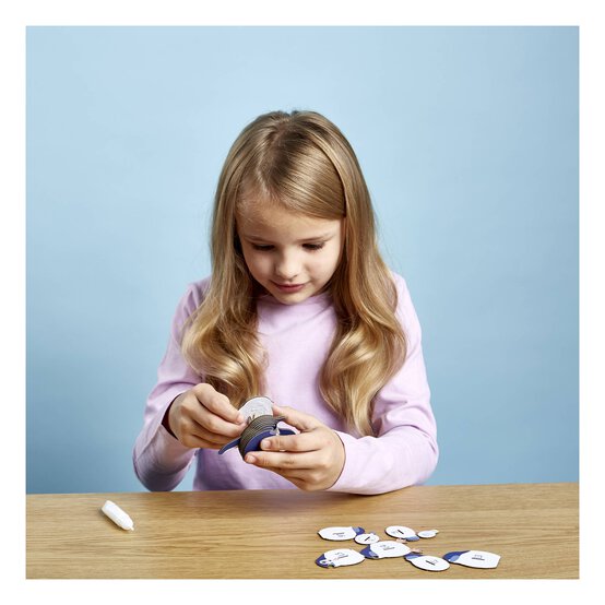 Eugy 3D Penguin Model image number 6