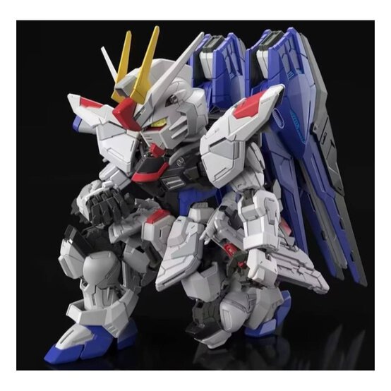 Gunpla Master Grade SD Freedom Gundam Model Kit image number 3