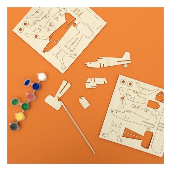 Make Your Own Wooden Planes Kit 2 Pack image number 3