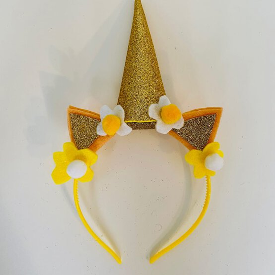 How to Make a Unicorn Head-Dress image number 1