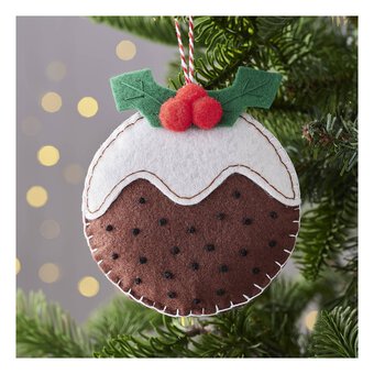 Make Your Own Felt Christmas Pudding Decoration Kit