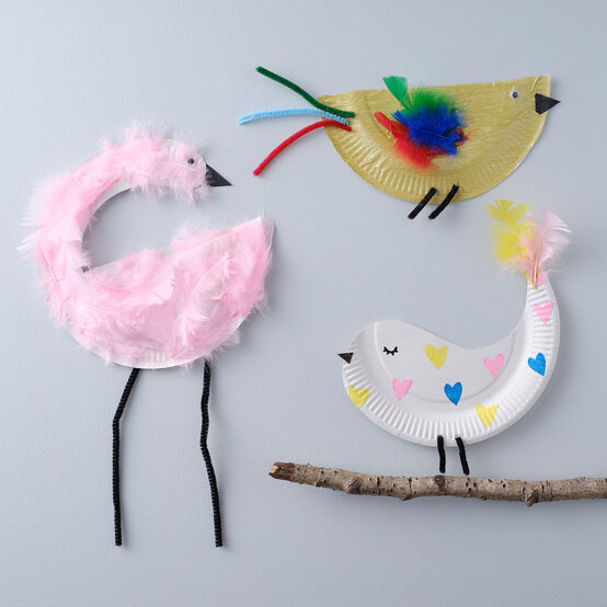 How to Make Paper Plate Birds image number 1