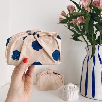 How to Make Fabric Gift Wrap