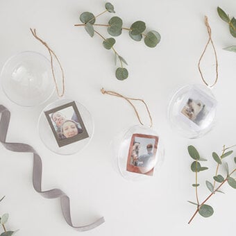 How to Make Photo Fillable Baubles