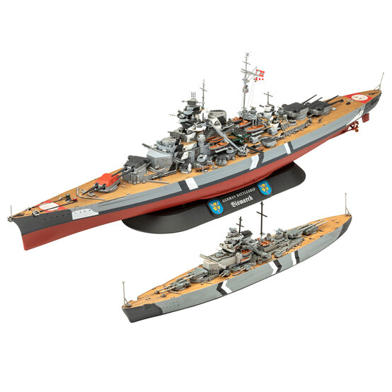 Revell The Legendary Bismarck Model Gift Set  image number 2