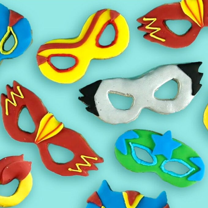 How to Make Superhero Mask Cookies image number 1