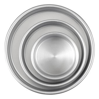 Wilton Perfect Performance Round Pan Set 3 Pieces image number 2