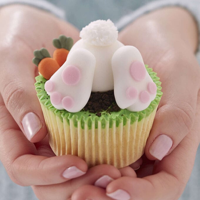 How to Make Easter Bunny Cupcakes image number 1