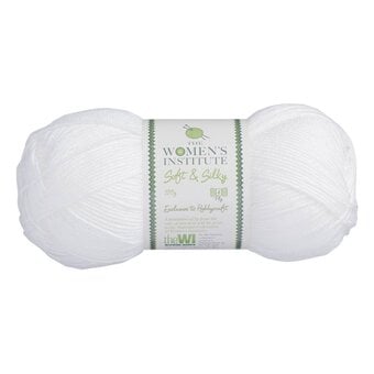 Women's Institute White Soft and Silky 4 Ply Yarn 100g
