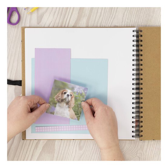 Crafter’s Companion Black Scrapbook 12 x 12 Inches  image number 4