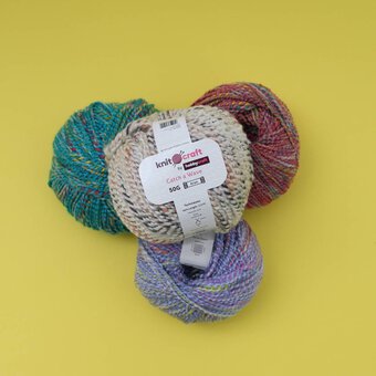 Knitcraft Cream Catch a Wave Aran Yarn 50g image number 3