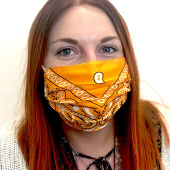 How to Make a Face Covering Using a Bandana