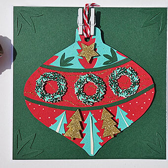 How to Make a Christmas Decoration Card