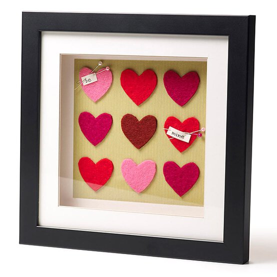 How to Make a Heart Frame image number 1